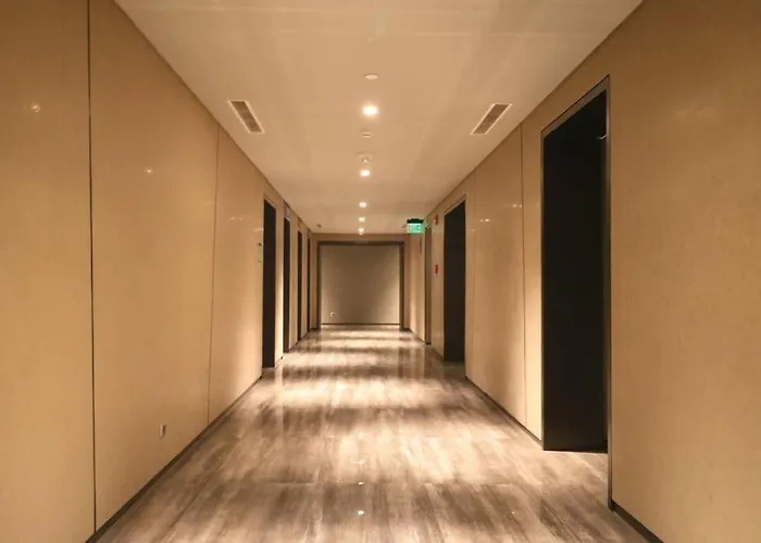 شقة Luxury Oasis In Makati With Balcony مانيلا