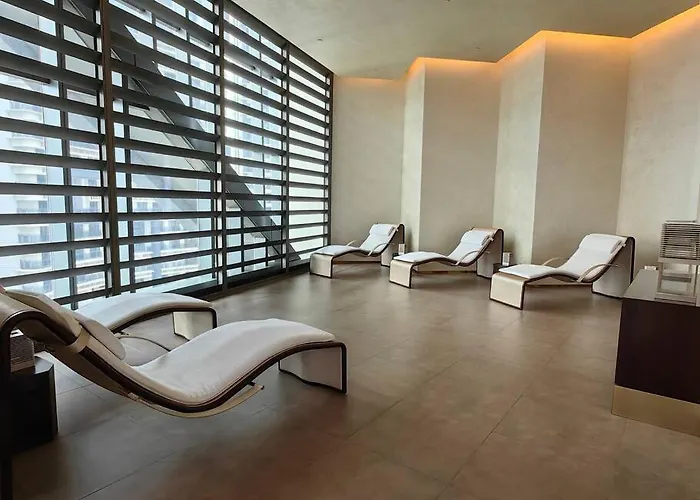 شقة Luxury Oasis In Makati With Balcony *